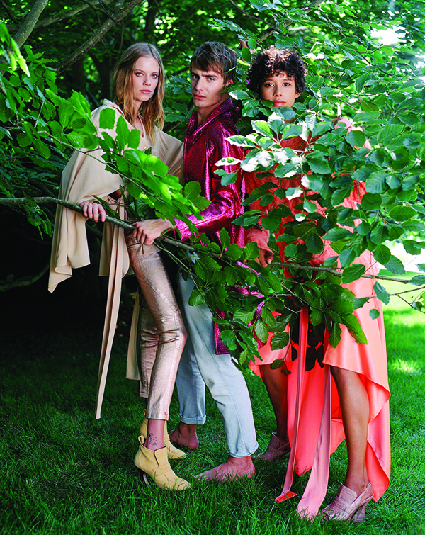 The autumn/winter 2017 campaign was shot by Bruce Weber, and featured models Lexi Boling and Dilone 